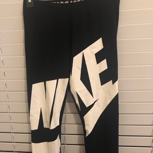 Nike leggings